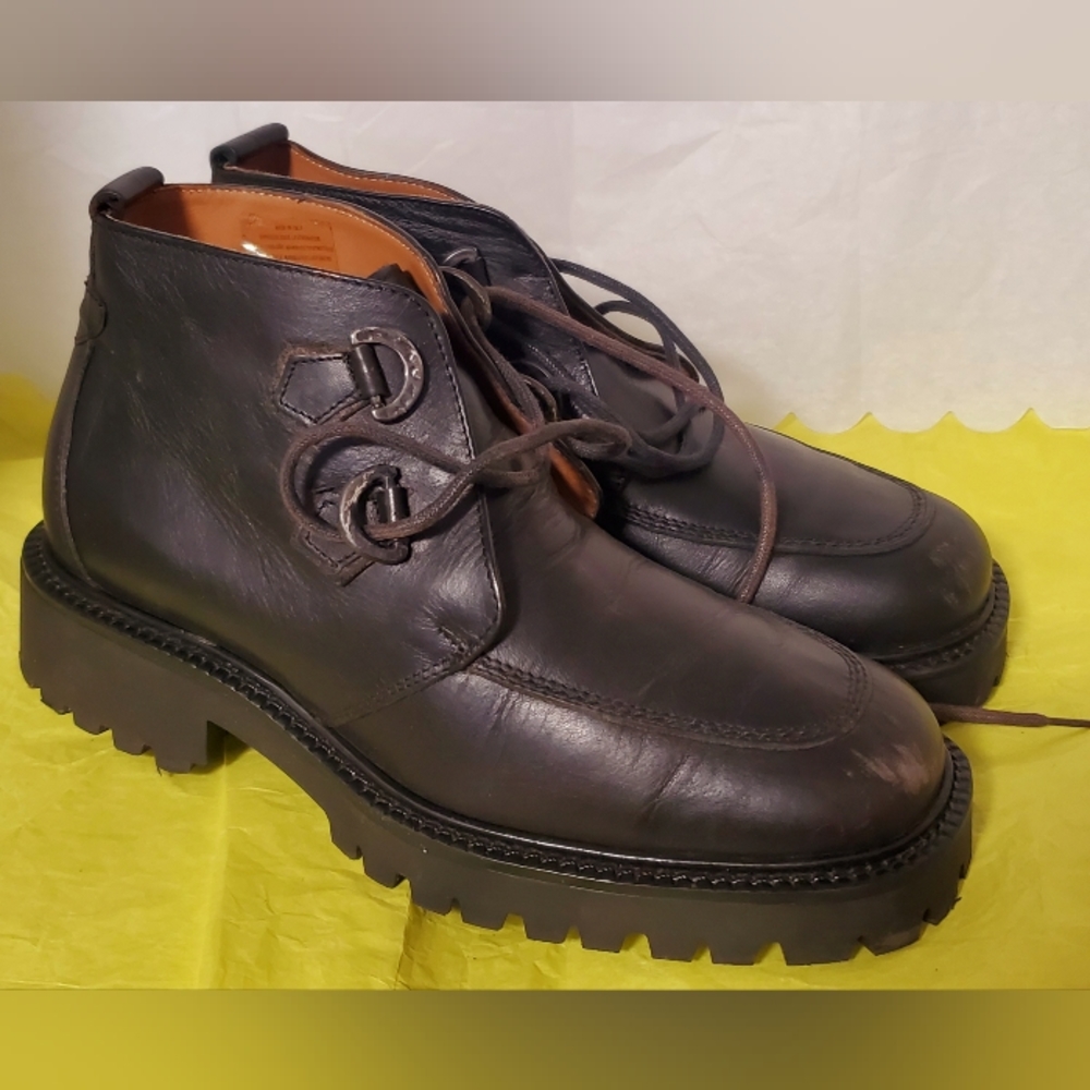 Urban Trends Men's Leather Boots